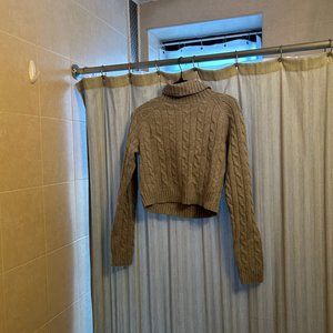 Aritzia Cable Knit Cropped Sweater
